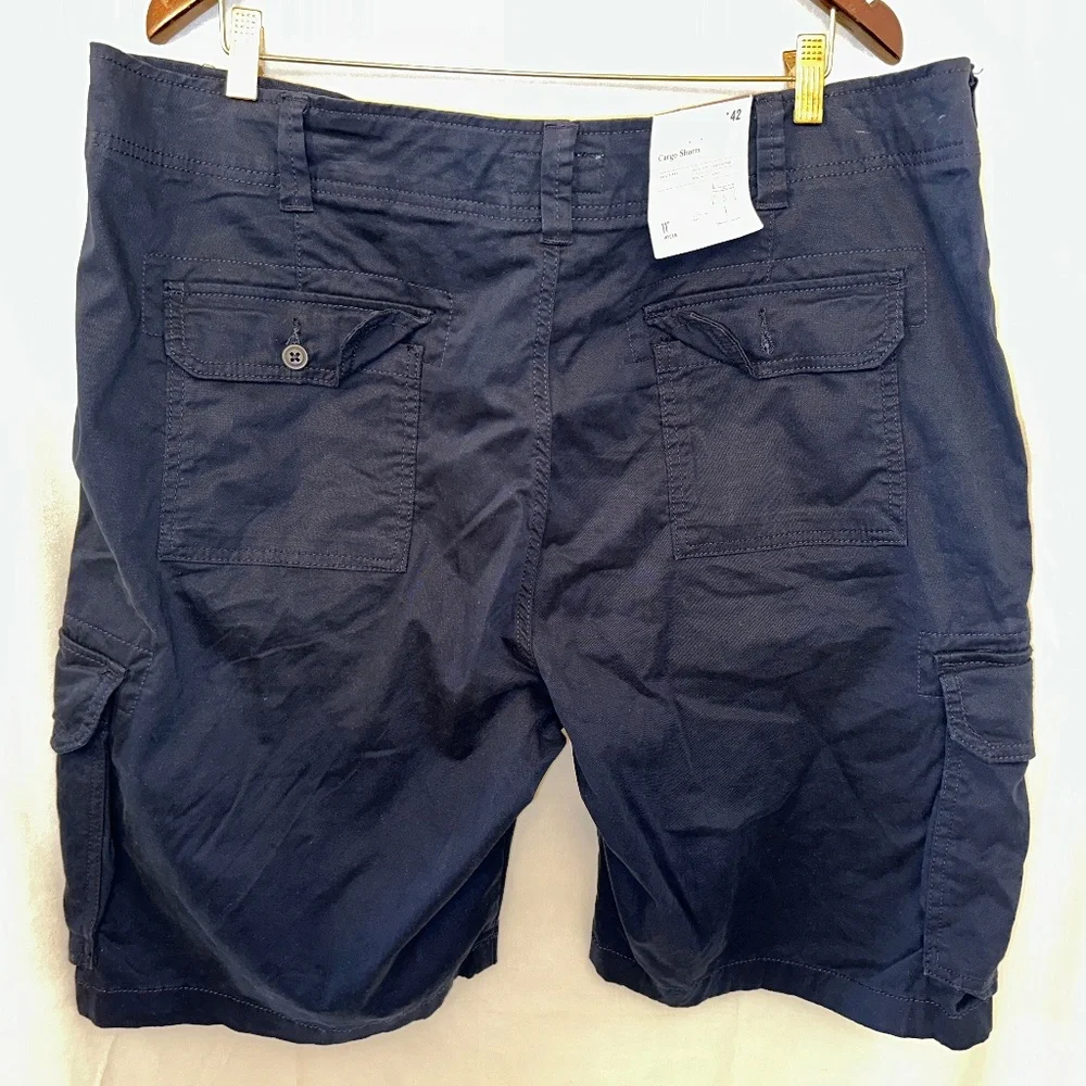 Men's Cargo Shorts Cotton  New 42 Waist Brand New Needs Ironing